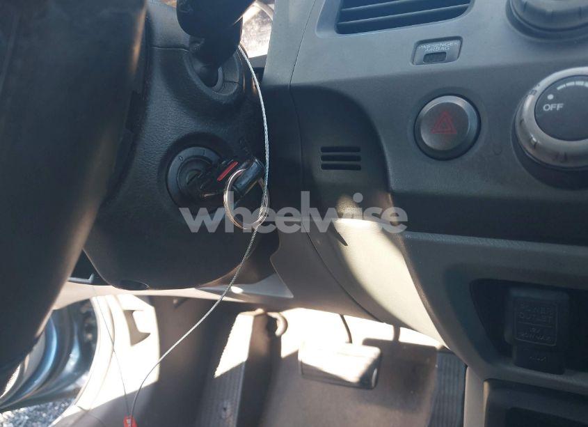 Photo 11 of 2009 Honda Civic LX (VIN 2HGFA165X9H342758)