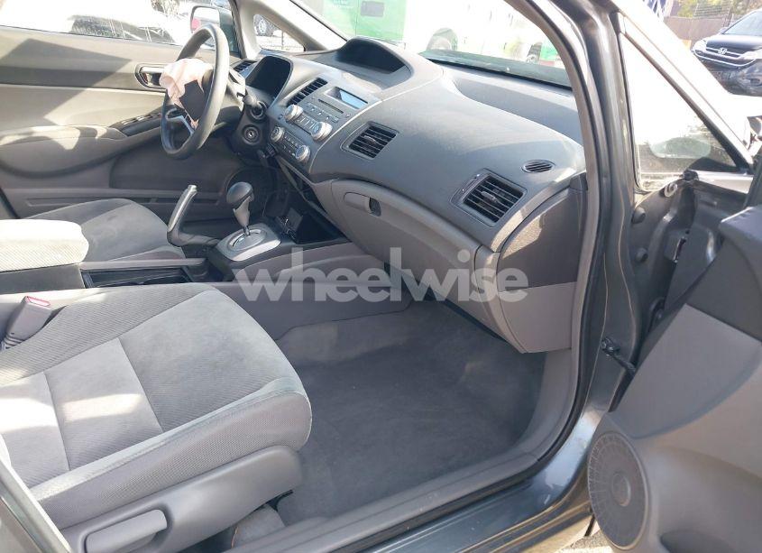 Photo 5 of 2009 Honda Civic LX (VIN 2HGFA165X9H356336)