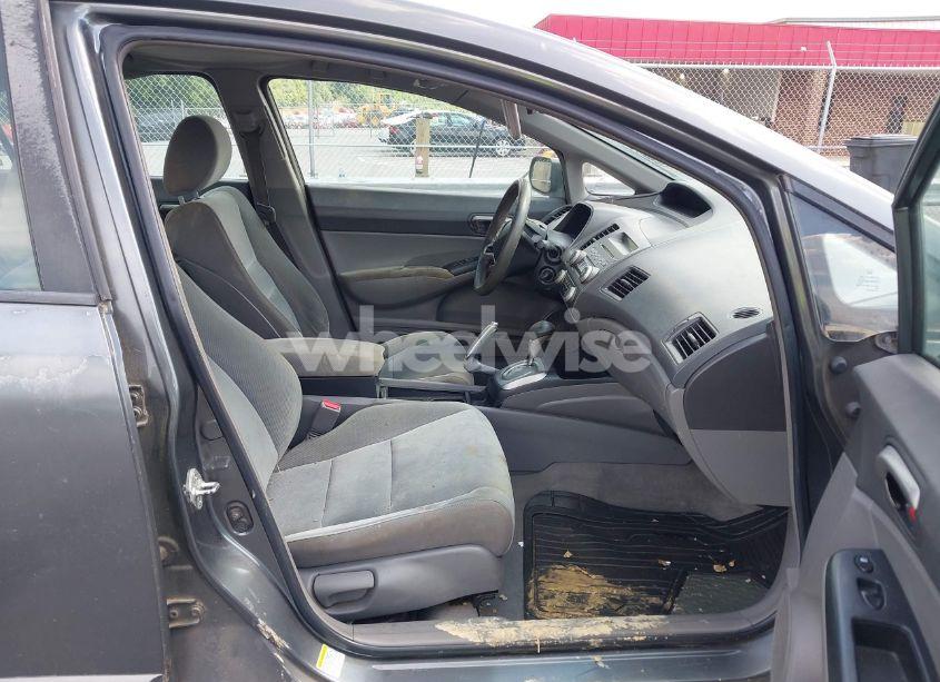 Photo 5 of 2009 Honda Civic LX (VIN 2HGFA165X9H522483)