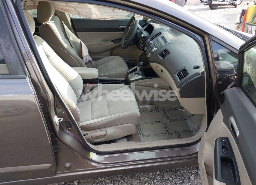 Photo 5 of 2009 Honda Civic LX (VIN 2HGFA165X9H537016)