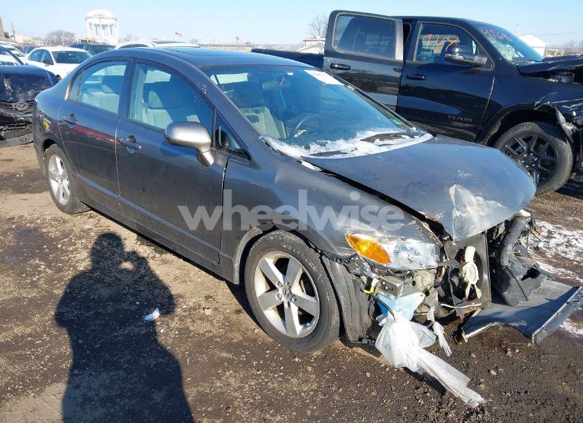 2008 Honda Civic EX (VIN 2HGFA16808H328439) main photo