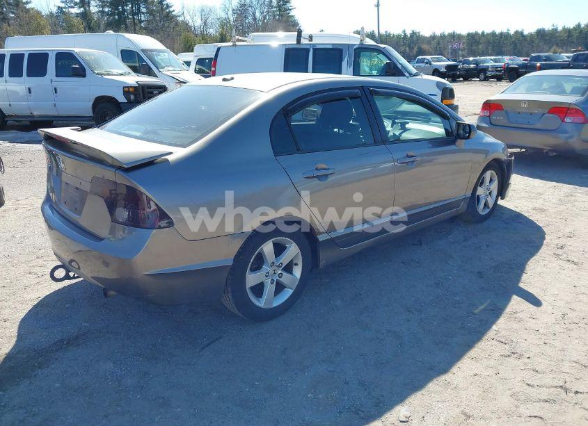 Photo 4 of 2007 Honda Civic EX (VIN 2HGFA16817H308750)