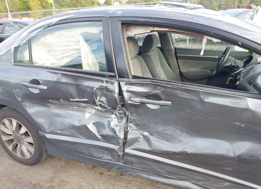 Photo 6 of 2009 Honda Civic EX (VIN 2HGFA16819H317810)