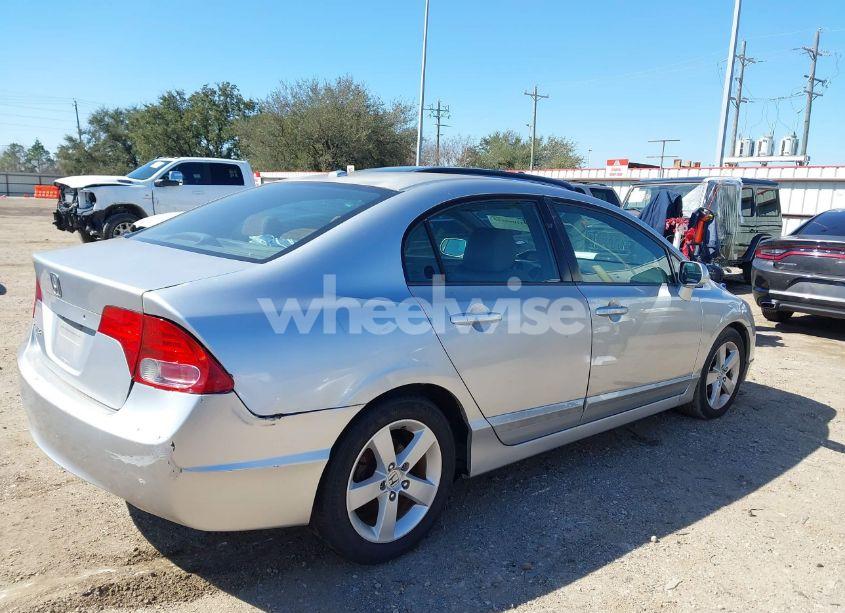 Photo 4 of 2007 Honda Civic EX (VIN 2HGFA16837H301623)