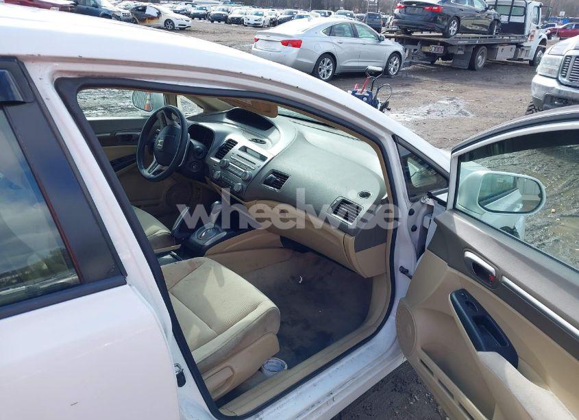 Photo 5 of 2008 Honda Civic EX (VIN 2HGFA16848H312504)
