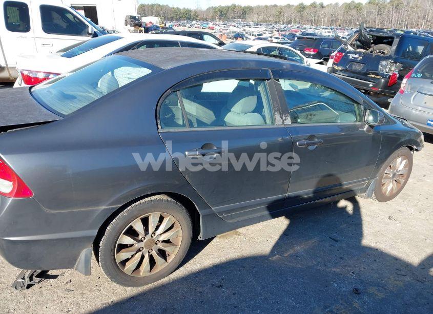 Photo 13 of 2009 Honda Civic EX (VIN 2HGFA16899H530701)