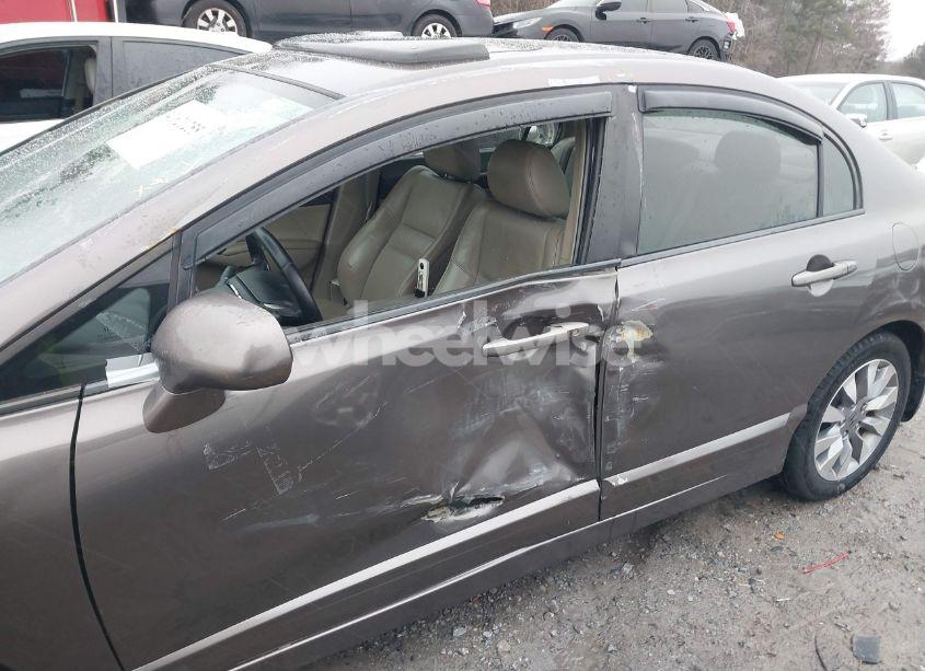 Photo 6 of 2009 Honda Civic EX-L (VIN 2HGFA16939H511490)