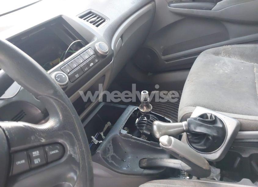 Photo 15 of 2010 Honda Civic LX (VIN 2HGFA1E59AH543282)