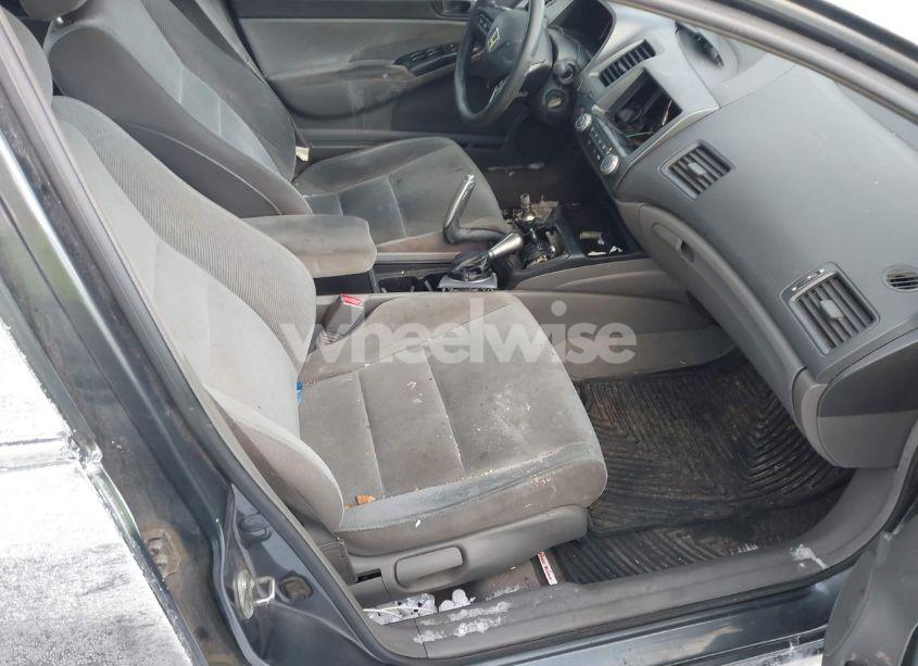 Photo 5 of 2010 Honda Civic LX (VIN 2HGFA1E59AH543282)