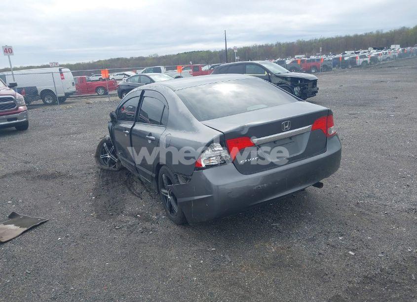 Photo 3 of 2010 Honda Civic EX (VIN 2HGFA1E82AH510232)
