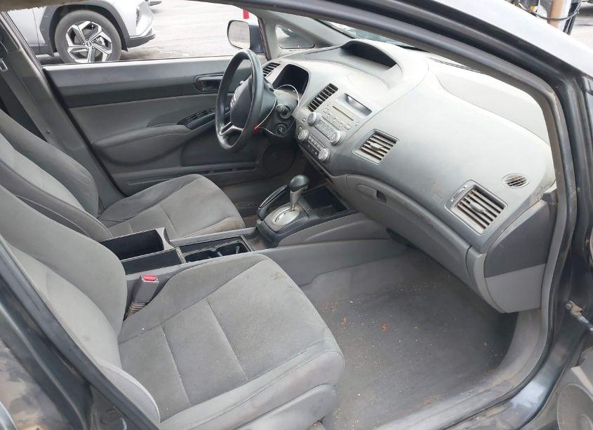 Photo 5 of 2010 Honda Civic VP (VIN 2HGFA1F32AH520603)