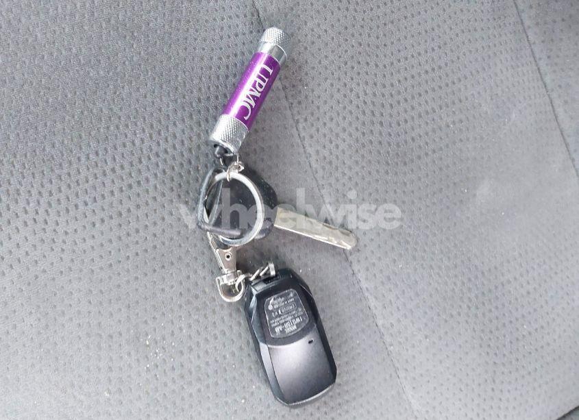 Photo 11 of 2010 Honda Civic VP (VIN 2HGFA1F33AH504183)