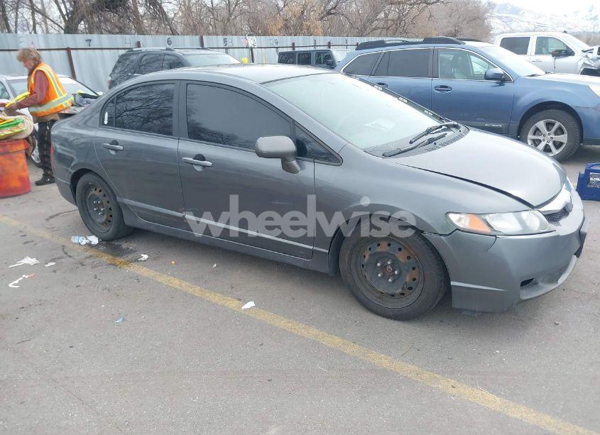 2010 Honda Civic LX (VIN 2HGFA1F50AH321177) main photo