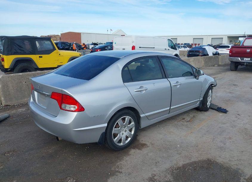 Photo 4 of 2010 Honda Civic LX (VIN 2HGFA1F50AH325889)