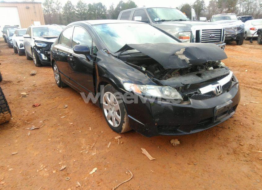 2010 Honda Civic LX (VIN 2HGFA1F50AH331885) main photo