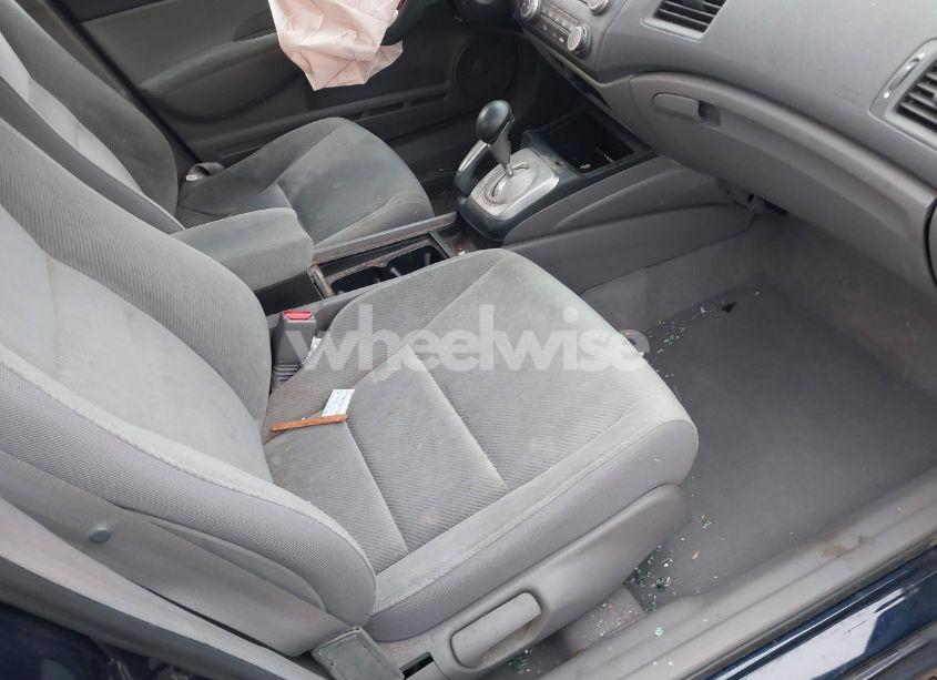 Photo 5 of 2010 Honda Civic LX (VIN 2HGFA1F50AH522044)