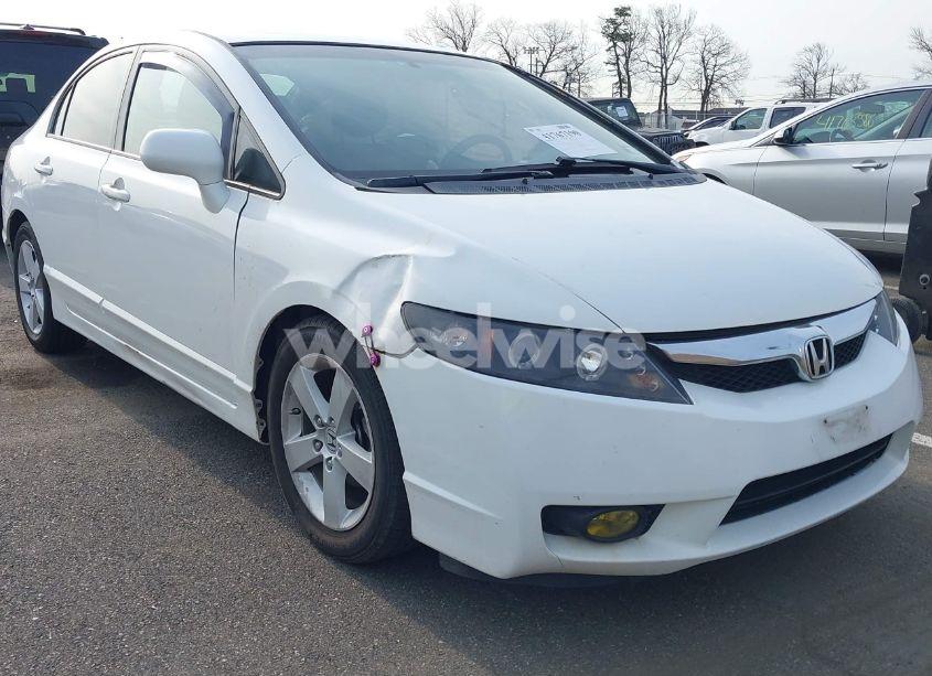 2010 Honda Civic LX (VIN 2HGFA1F50AH531889) main photo