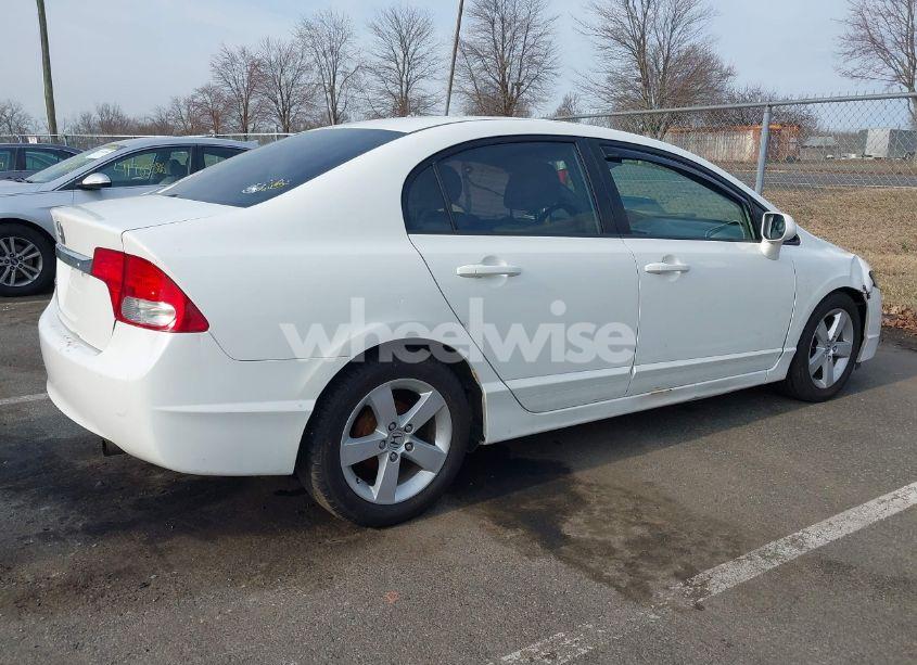 Photo 4 of 2010 Honda Civic LX (VIN 2HGFA1F50AH531889)