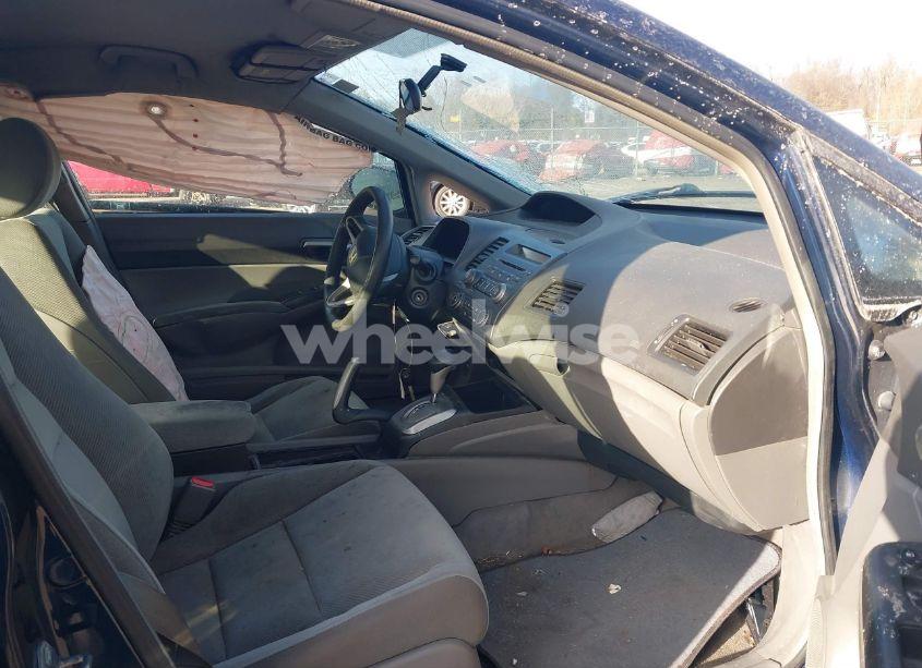 Photo 5 of 2010 Honda Civic LX (VIN 2HGFA1F50AH535019)