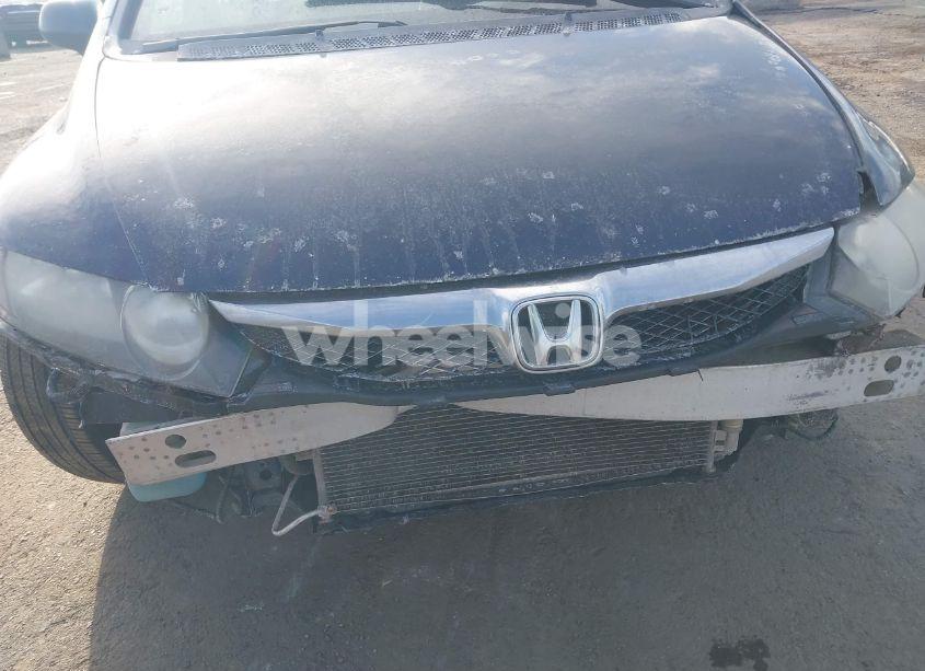 Photo 6 of 2010 Honda Civic LX (VIN 2HGFA1F50AH535019)