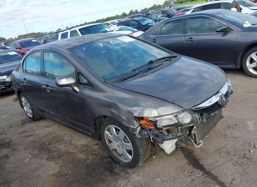 2010 Honda Civic LX (VIN 2HGFA1F50AH567422) main photo