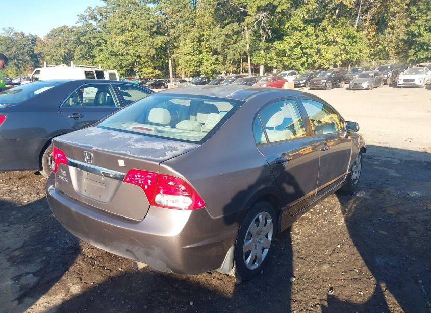 Photo 4 of 2010 Honda Civic LX (VIN 2HGFA1F50AH567422)