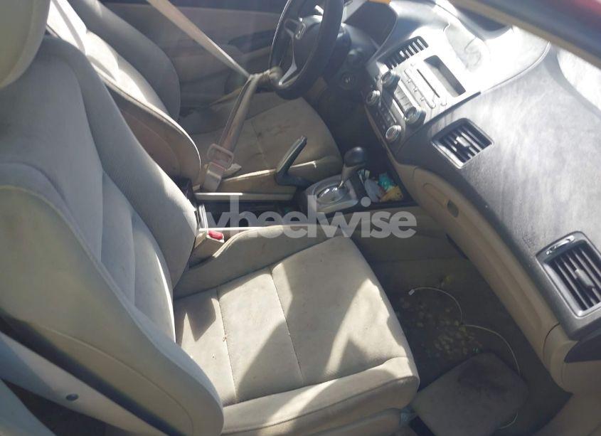 Photo 5 of 2010 Honda Civic LX (VIN 2HGFA1F50AH583216)