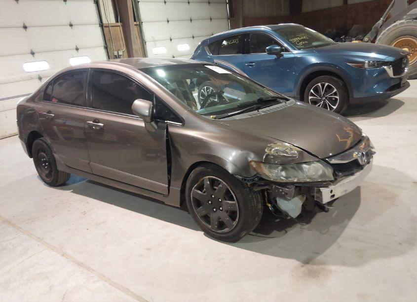 2010 Honda Civic LX (VIN 2HGFA1F50AH587282) main photo