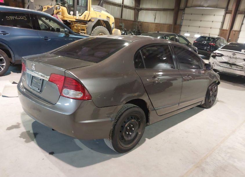 Photo 4 of 2010 Honda Civic LX (VIN 2HGFA1F50AH587282)