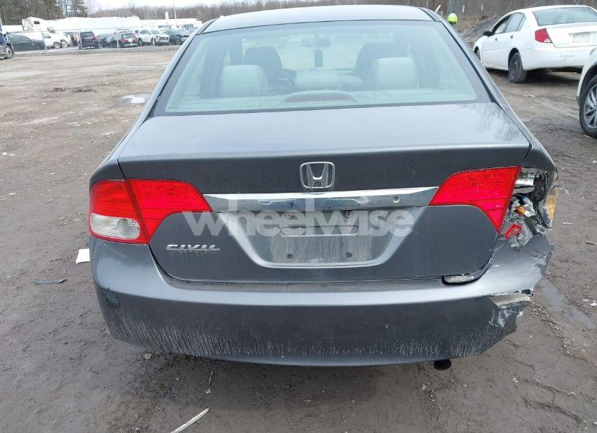 Photo 6 of 2011 Honda Civic LX (VIN 2HGFA1F50BH305868)