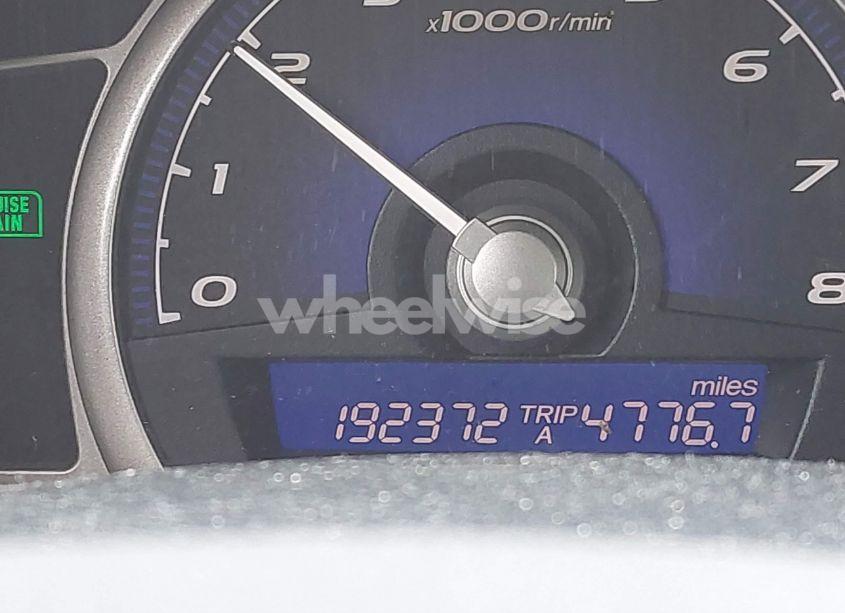 Photo 7 of 2011 Honda Civic LX (VIN 2HGFA1F50BH305868)