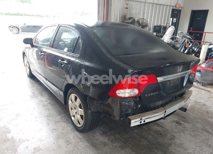 Photo 3 of 2011 Honda Civic LX (VIN 2HGFA1F50BH501566)