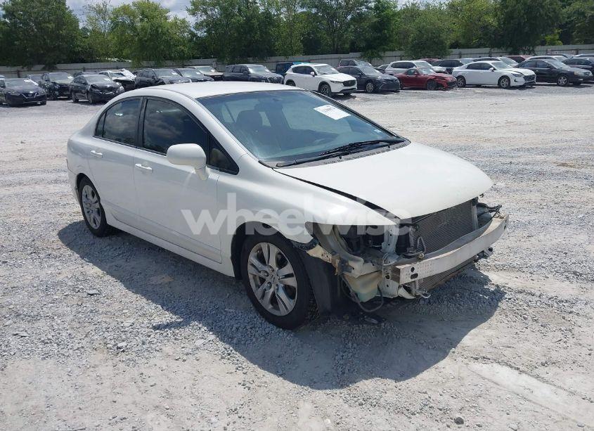 2011 Honda Civic LX (VIN 2HGFA1F50BH527486) main photo