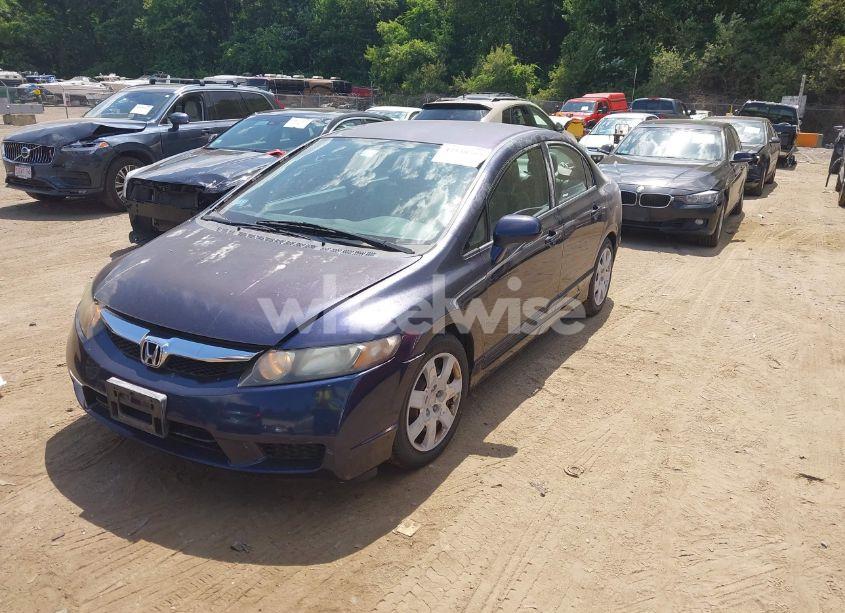 Photo 2 of 2011 Honda Civic LX (VIN 2HGFA1F50BH546703)