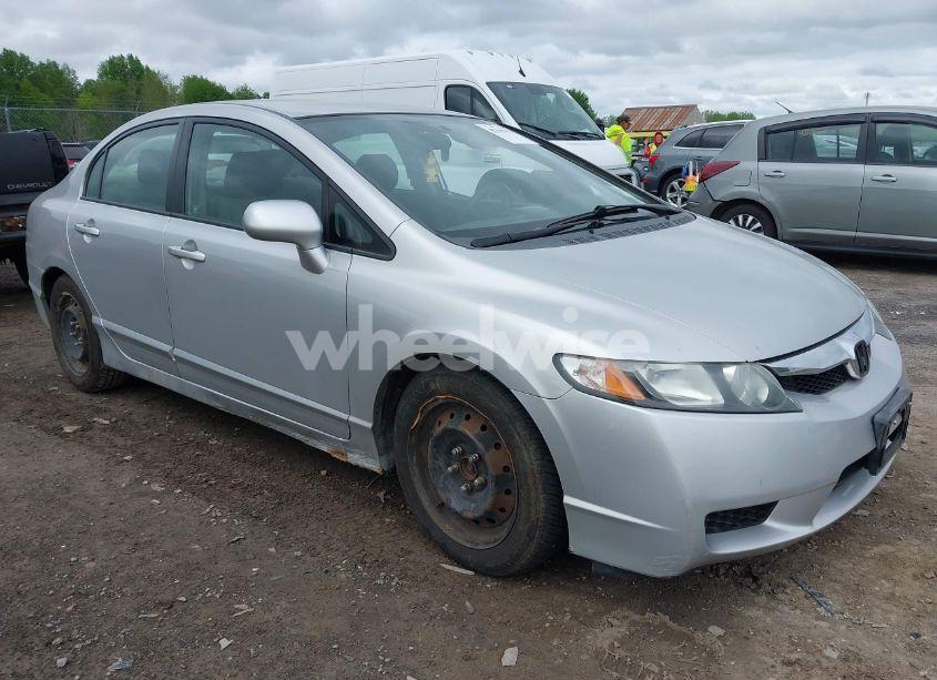 2010 Honda Civic LX (VIN 2HGFA1F51AH315128) main photo