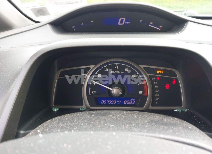 Photo 7 of 2010 Honda Civic LX (VIN 2HGFA1F51AH315128)