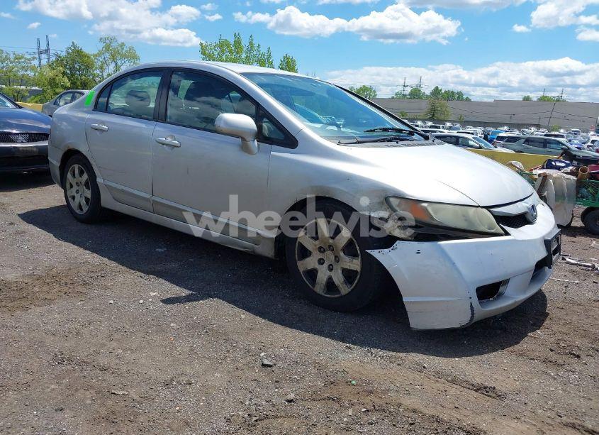2010 Honda Civic LX (VIN 2HGFA1F51AH318854) main photo