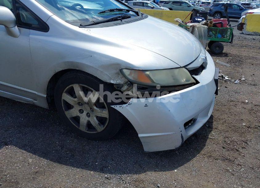 Photo 12 of 2010 Honda Civic LX (VIN 2HGFA1F51AH318854)