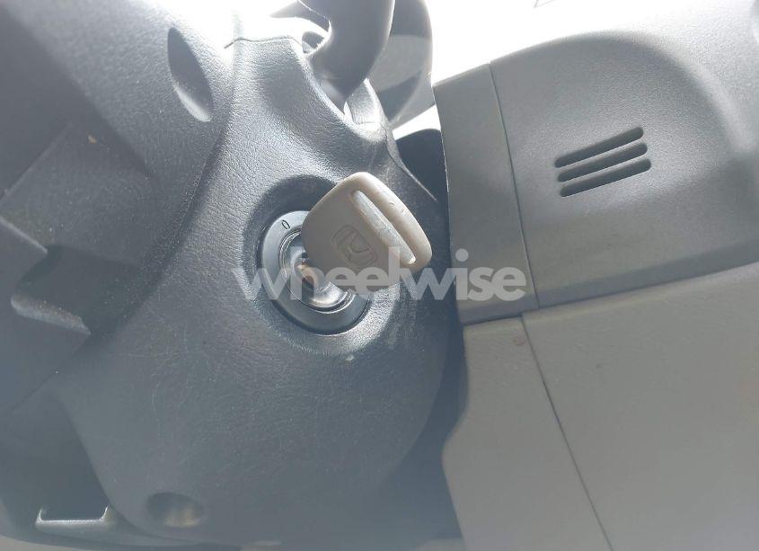 Photo 11 of 2010 Honda Civic LX (VIN 2HGFA1F51AH319504)