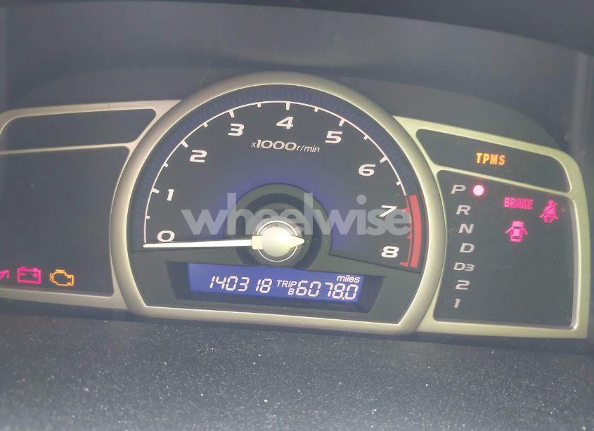 Photo 7 of 2010 Honda Civic LX (VIN 2HGFA1F51AH319504)