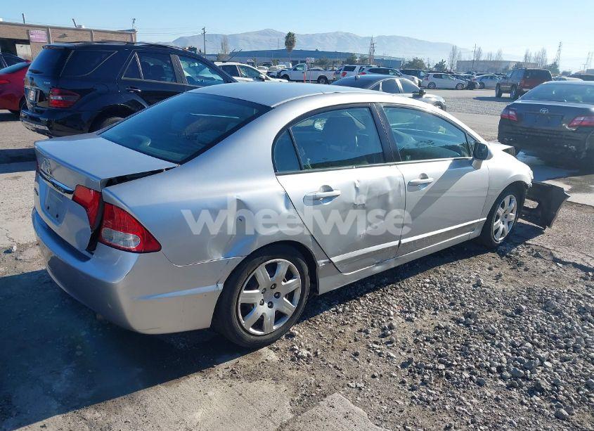 Photo 4 of 2010 Honda Civic LX (VIN 2HGFA1F51AH319633)