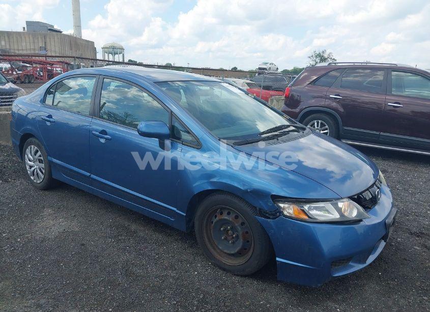 2010 Honda Civic LX (VIN 2HGFA1F51AH321964) main photo