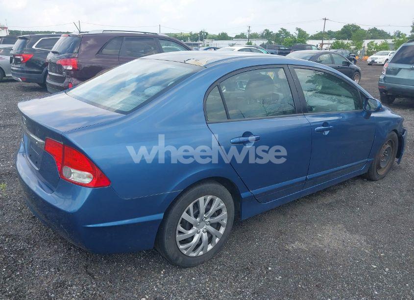 Photo 4 of 2010 Honda Civic LX (VIN 2HGFA1F51AH321964)