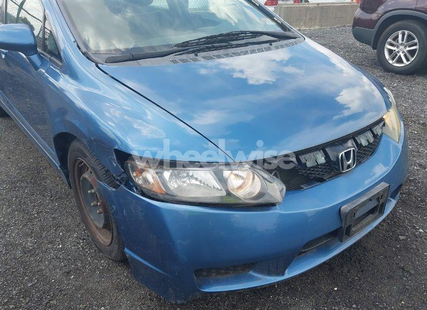 Photo 6 of 2010 Honda Civic LX (VIN 2HGFA1F51AH321964)