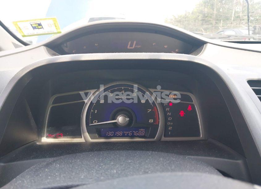 Photo 7 of 2010 Honda Civic LX (VIN 2HGFA1F51AH321964)