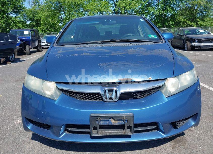 Photo 6 of 2010 Honda Civic LX (VIN 2HGFA1F51AH321981)