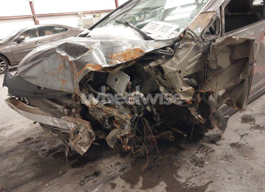 Photo 6 of 2010 Honda Civic LX (VIN 2HGFA1F51AH324962)