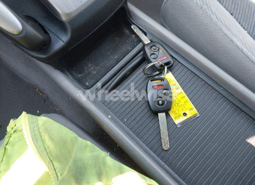 Photo 11 of 2010 Honda Civic LX (VIN 2HGFA1F51AH330373)