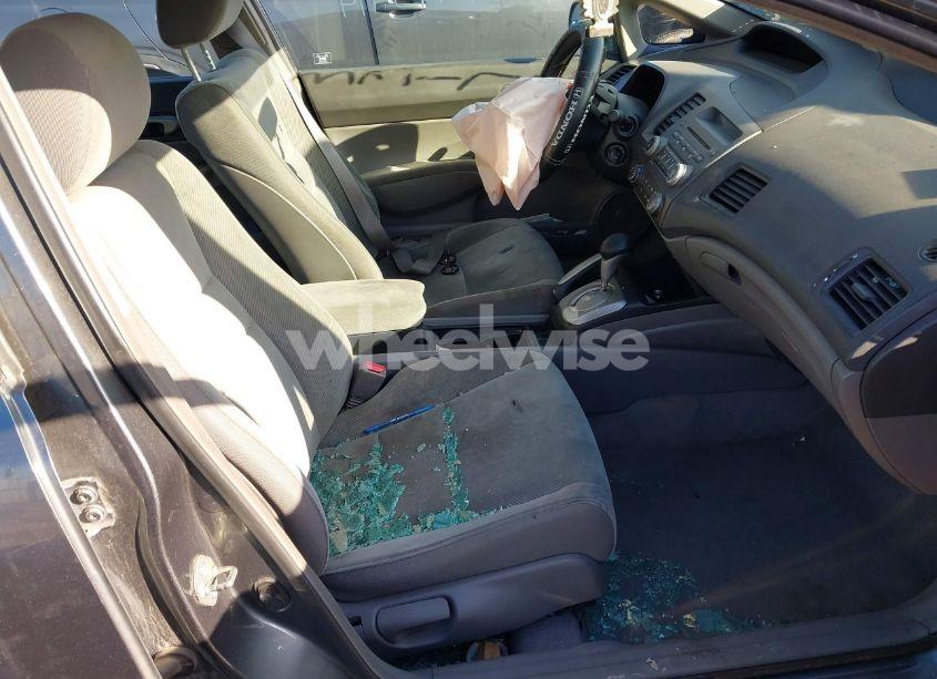 Photo 5 of 2010 Honda Civic LX (VIN 2HGFA1F51AH331779)