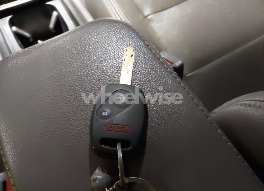 Photo 11 of 2010 Honda Civic LX (VIN 2HGFA1F51AH513661)